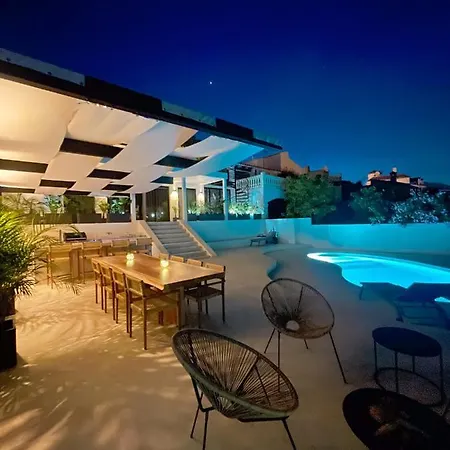 Luxury In Puerto Banus Panoramic Mountain And Sea Views With Private Pool 빌라