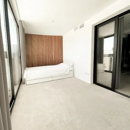 Luxury In Puerto Banus Panoramic Mountain And Sea Views With Private Pool *