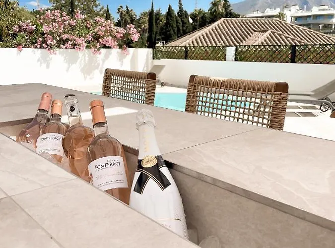 Luxury In Puerto Banus Panoramic Mountain And Sea Views With Private Pool Willa