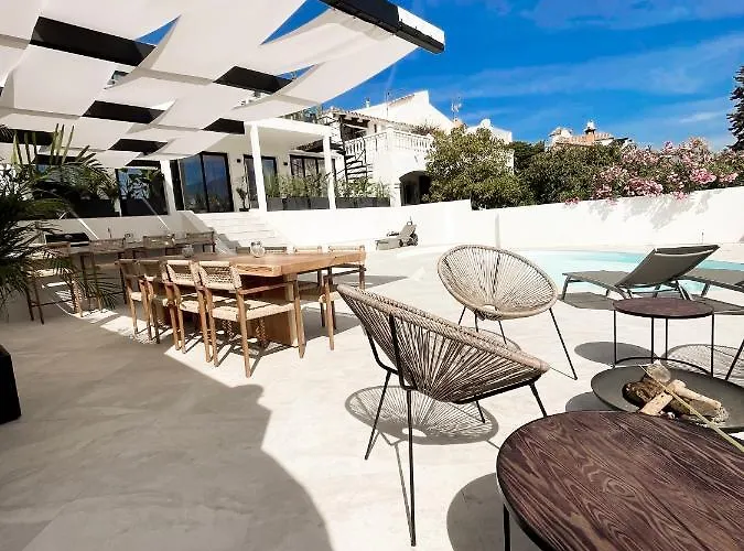 Luxury In Puerto Banus Panoramic Mountain And Sea Views With Private Pool Willa Marbella