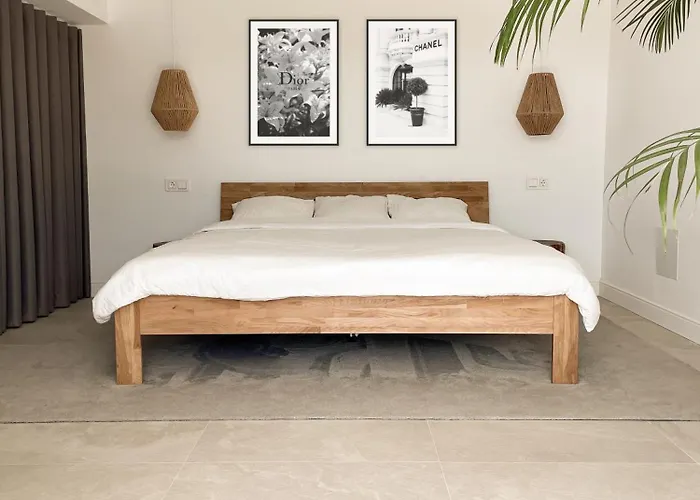 Luxury In Puerto Banus Panoramic Mountain And Sea Views With Private Pool