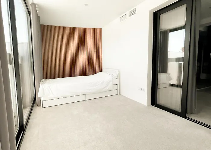 Luxury In Puerto Banus Panoramic Mountain And Sea Views With Private Pool *