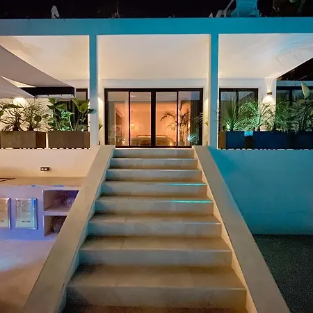 Luxury In Puerto Banus Panoramic Mountain And Sea Views With Private Pool *