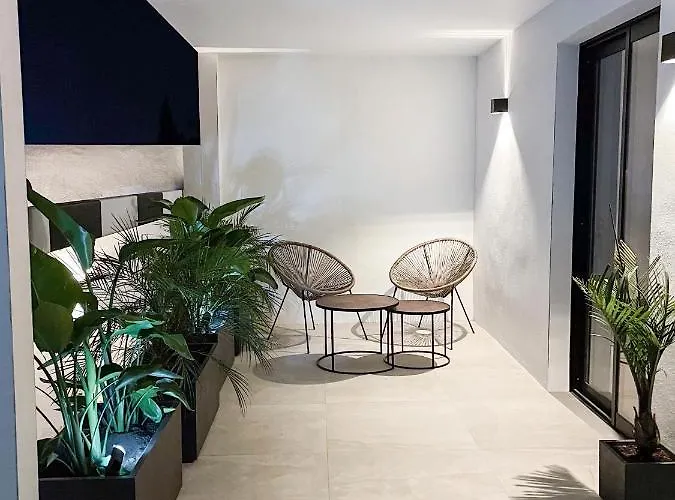 Luxury In Puerto Banus Panoramic Mountain And Sea Views With Private Pool Vila