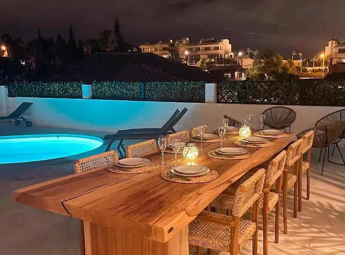 Luxury In Puerto Banus Panoramic Mountain And Sea Views With Private Pool 马尔韦利亚